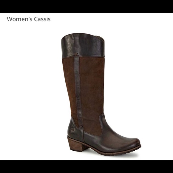 Gorgeous ugg boots - Picture 7 of 8